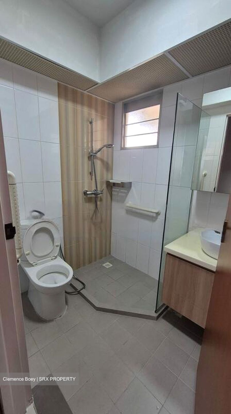 Blk 445 West Crest @ Bukit Batok (Bukit Batok), HDB 4 Rooms #453720011